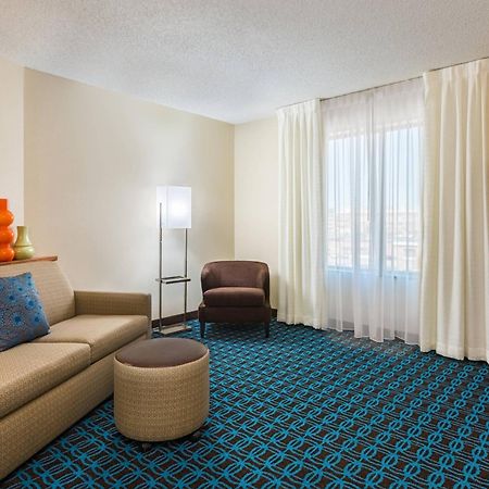 Fairfield Inn & Suites - Buffalo Airport Cheektowaga Exterior foto
