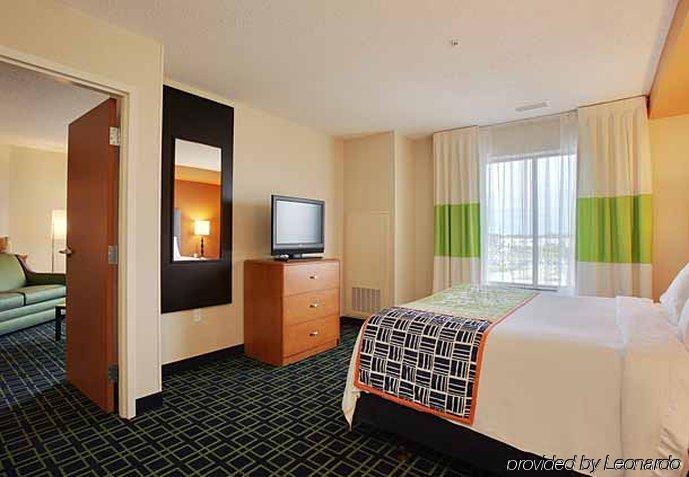 Fairfield Inn & Suites - Buffalo Airport Cheektowaga Habitación foto