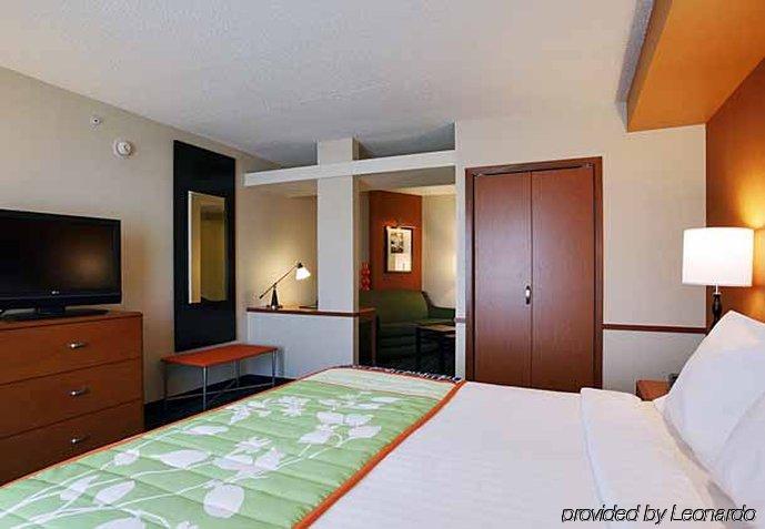 Fairfield Inn & Suites - Buffalo Airport Cheektowaga Habitación foto